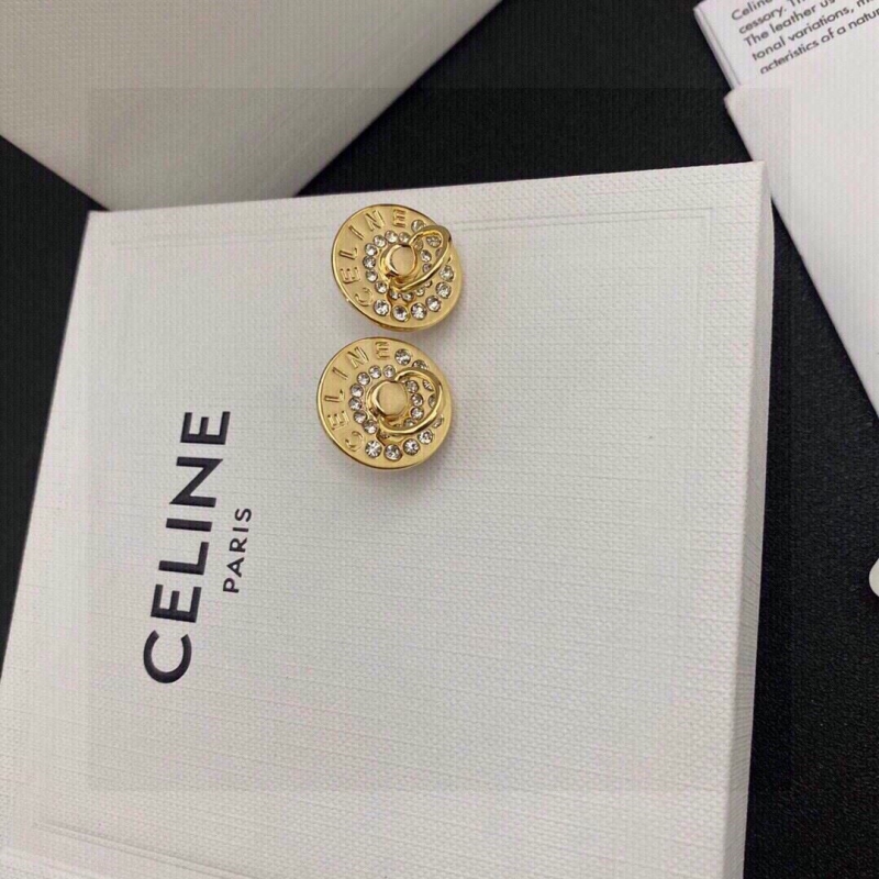 Ce**e earrings